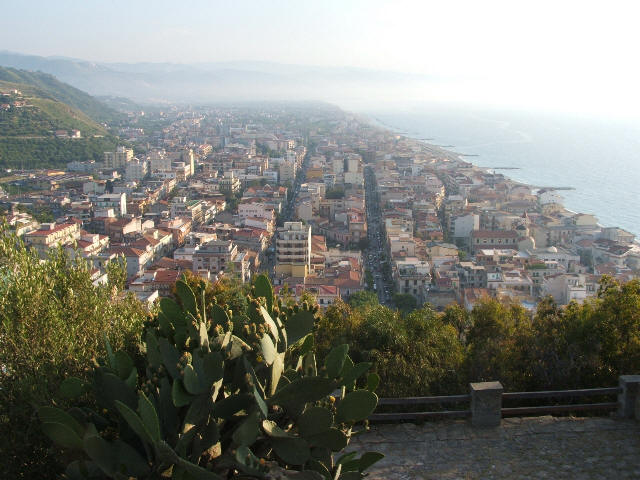 Vista complessiva di Capo d'Orlando dal Monte della Madonna