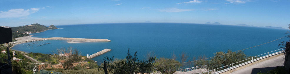 Capo d'Orlando - Panorama mozzafiato della baia di San Gregorio e delle Isole Eolie