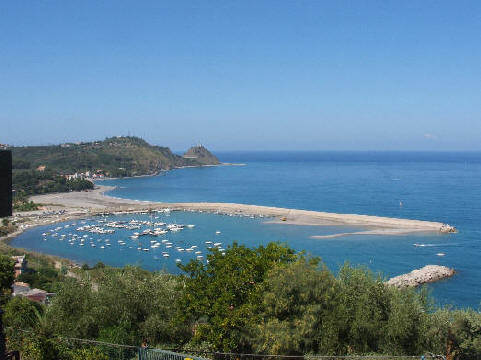 Capo d'Orlando Veduta del porto e San Gregorio